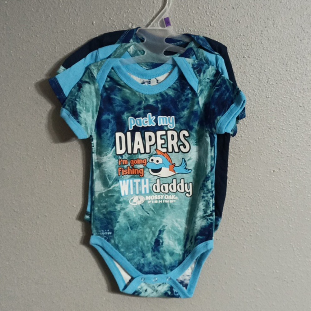 🌞 NWT Lot of 3 Mossy Oak Fishing Onesies Size 12 Months